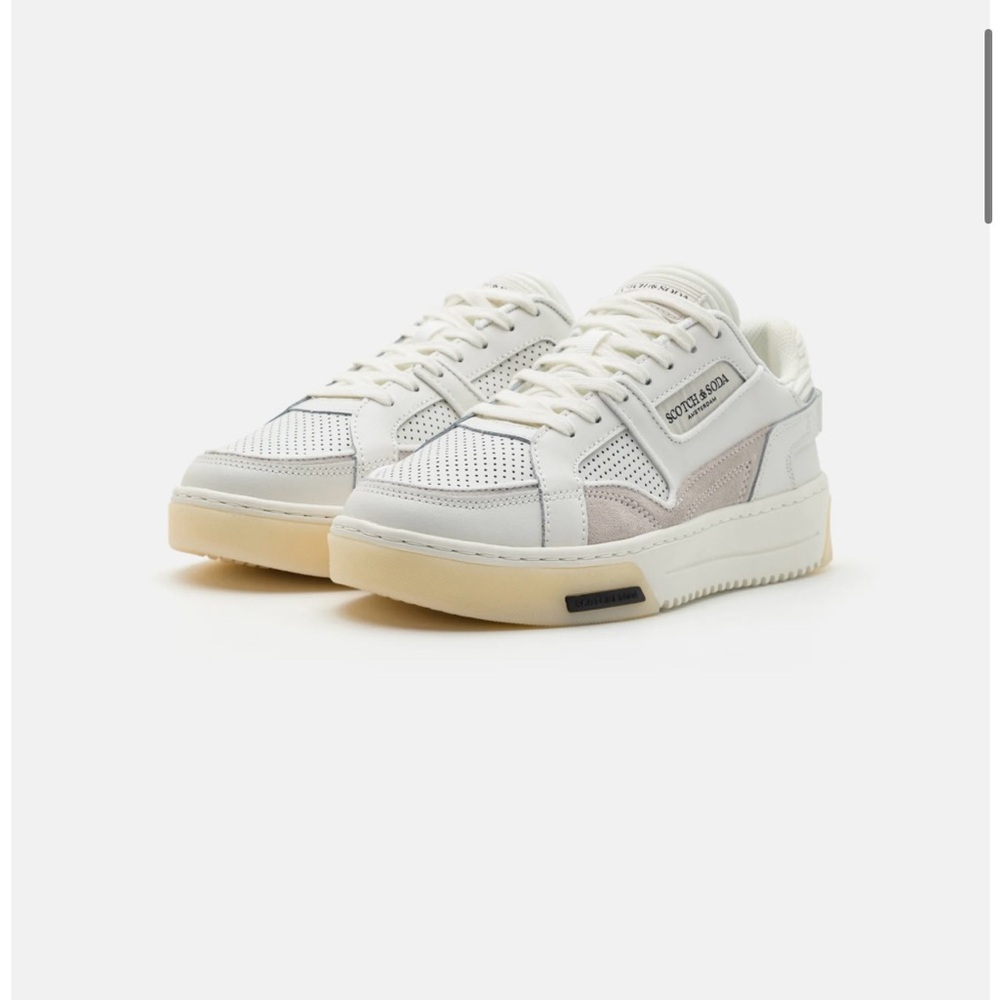 Scotch & Soda White Sneakers with Beige Accents